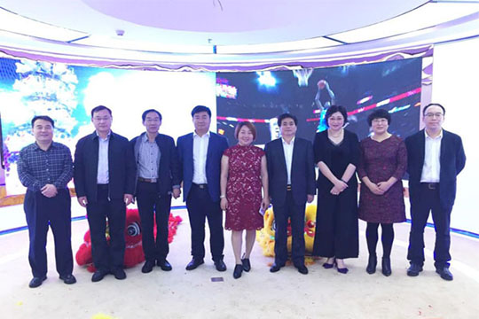 河北承德市政府领导莅临k1十年体育品牌参观考察