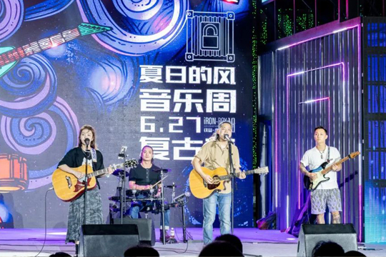 宝安日报：宝企LED显示屏闪耀浙江文旅消费季！k1十年体育品牌助力打造沉浸式旅游消费氛围